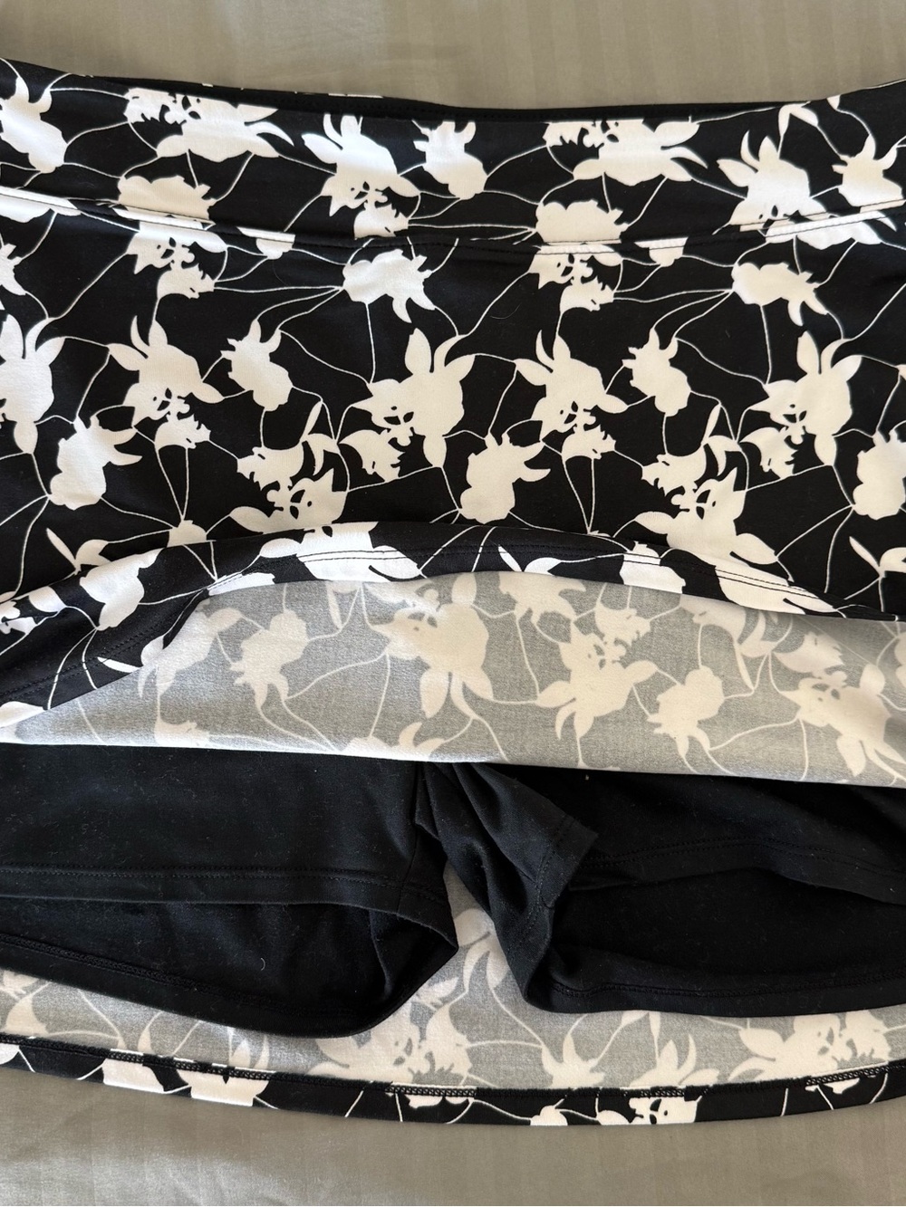 Tranquility by Colorado Clothing Black and White floral pattern - Picture 6 of 9